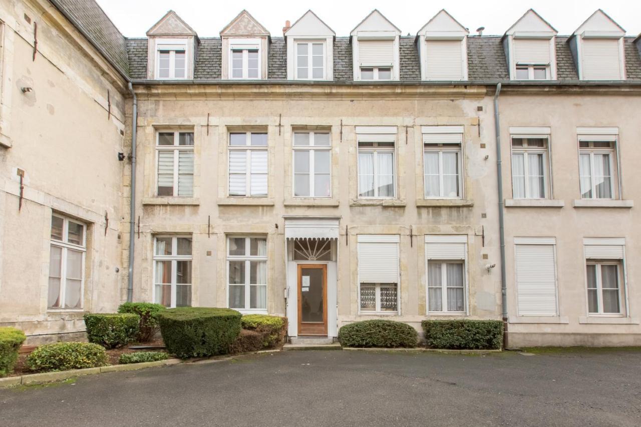 Apartment Boheme, Parking Prive, Centre Cambrai